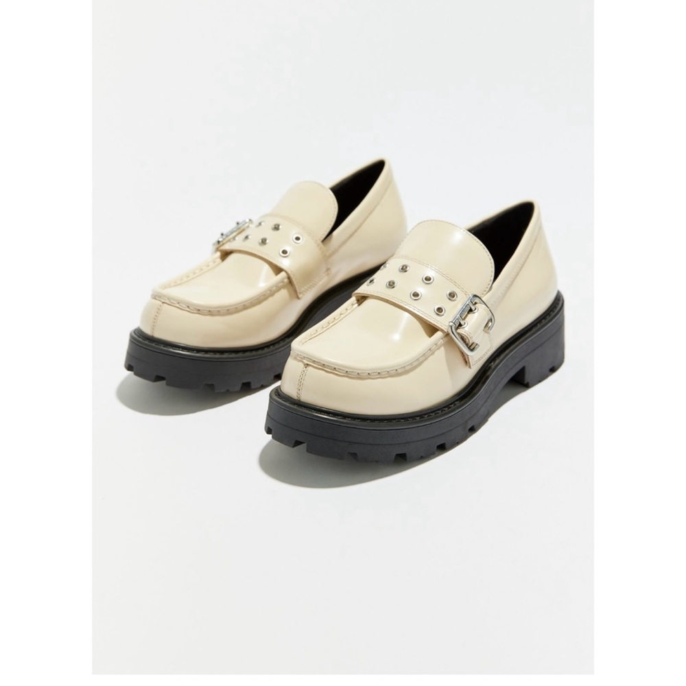 Vagabond Shoemakers Cosmo 2.0 Polished
Leather Buckle Loafer
